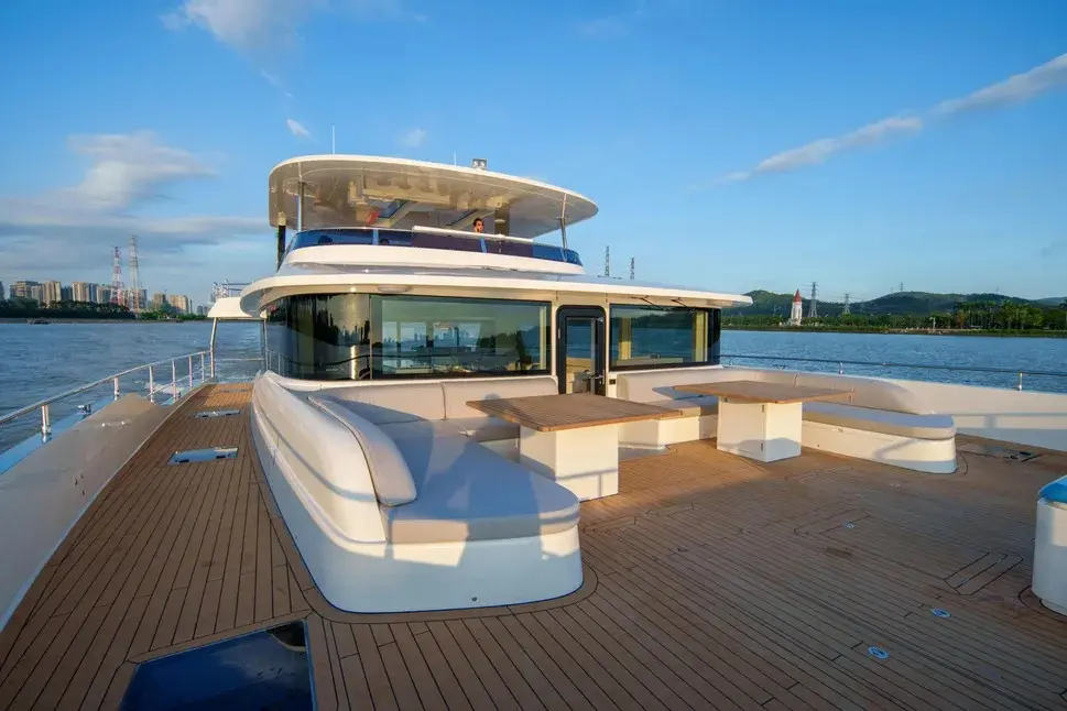 https://www.rightboat.com/boat_images/image_29171819/compressed_293a4a4fc8ad4bc093efa89d2ff80897d32633b1fd964e98bd74f102640e6fcc.webp photo 7