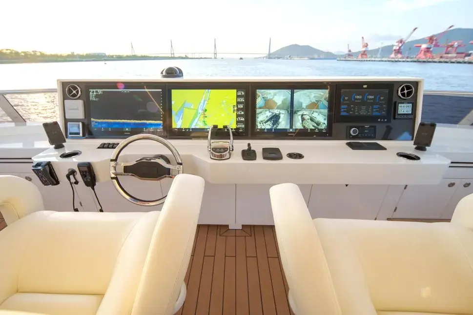 https://www.rightboat.com/boat_images/image_29171821/compressed_c1179756c0df49f4a7e0ceccfbf6fe768c348306994443be98c4e203a5ca1754.webp photo 9