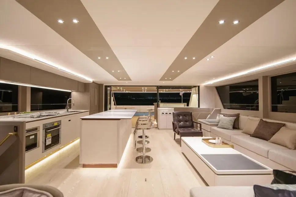 https://www.rightboat.com/boat_images/image_29171823/compressed_c4f2b1c20f6c48a5972698b292bb1a90686c3772e3b94d97b1635392ae8e179e.webp photo 11