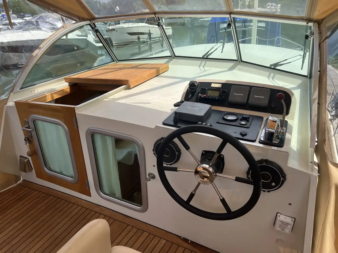 2008 Linssen AC 33.9 image 17