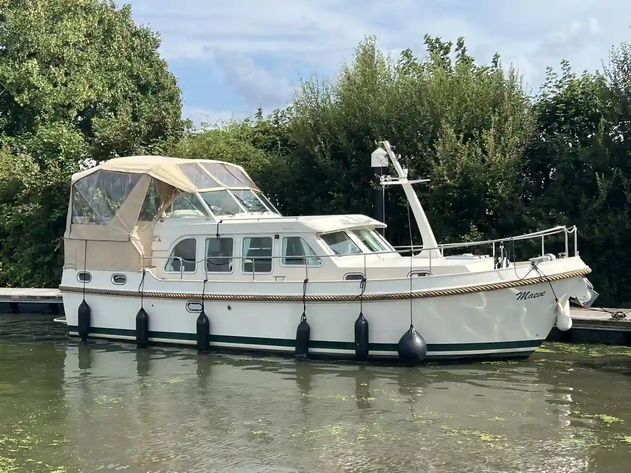 2008 Linssen AC 33.9 image 11