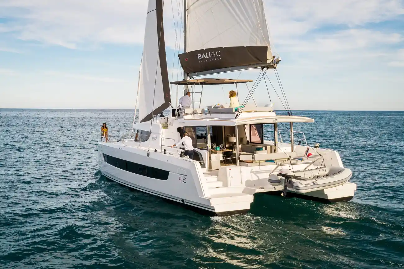 https://www.rightboat.com/boat_images/image_29190785/compressed_17bf87410b004ddc9c22a7f7ed1147556f07f9ba32564201a15dc0402eadc123.webp photo 6