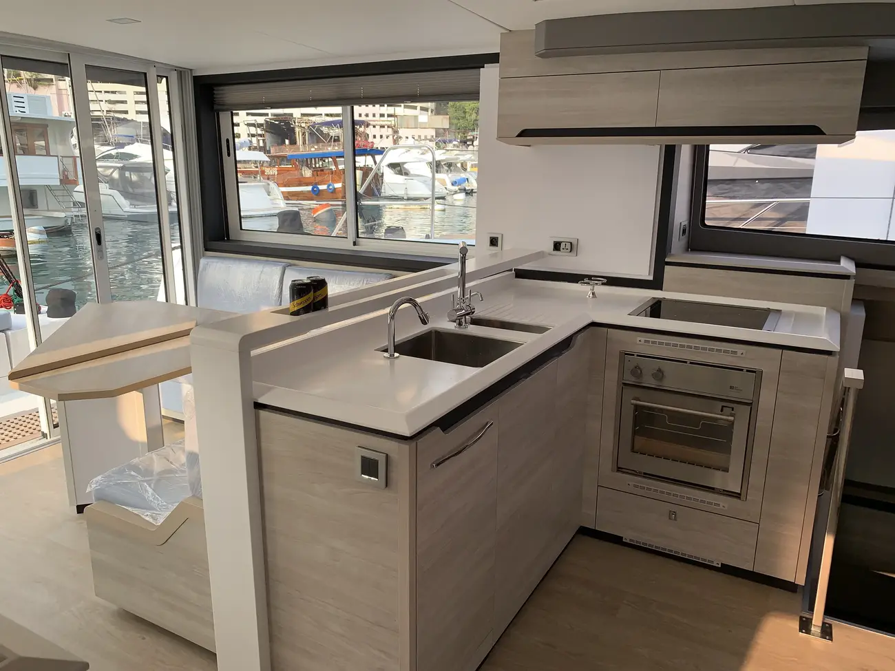 https://www.rightboat.com/boat_images/image_29203186/compressed_1721c014c7494fa2a737e505152f094391cdd6c346c1483eb6cef6ec532ddfe8.webp photo 13