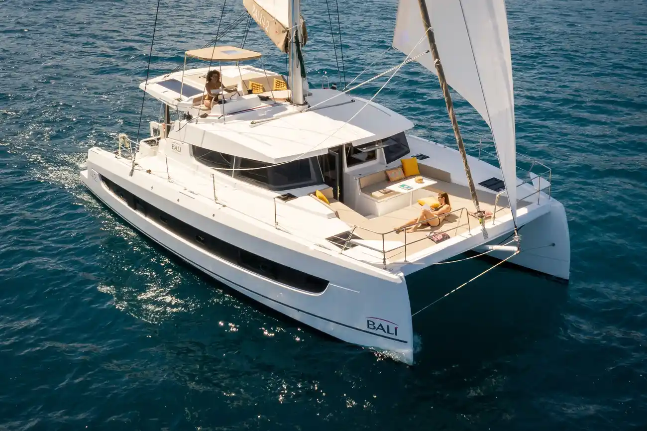 https://www.rightboat.com/boat_images/image_29207159/compressed_adcce70494584c15964140b62e1d5974b0287cedabdb47edb578c59fa8cc0799.webp photo 4