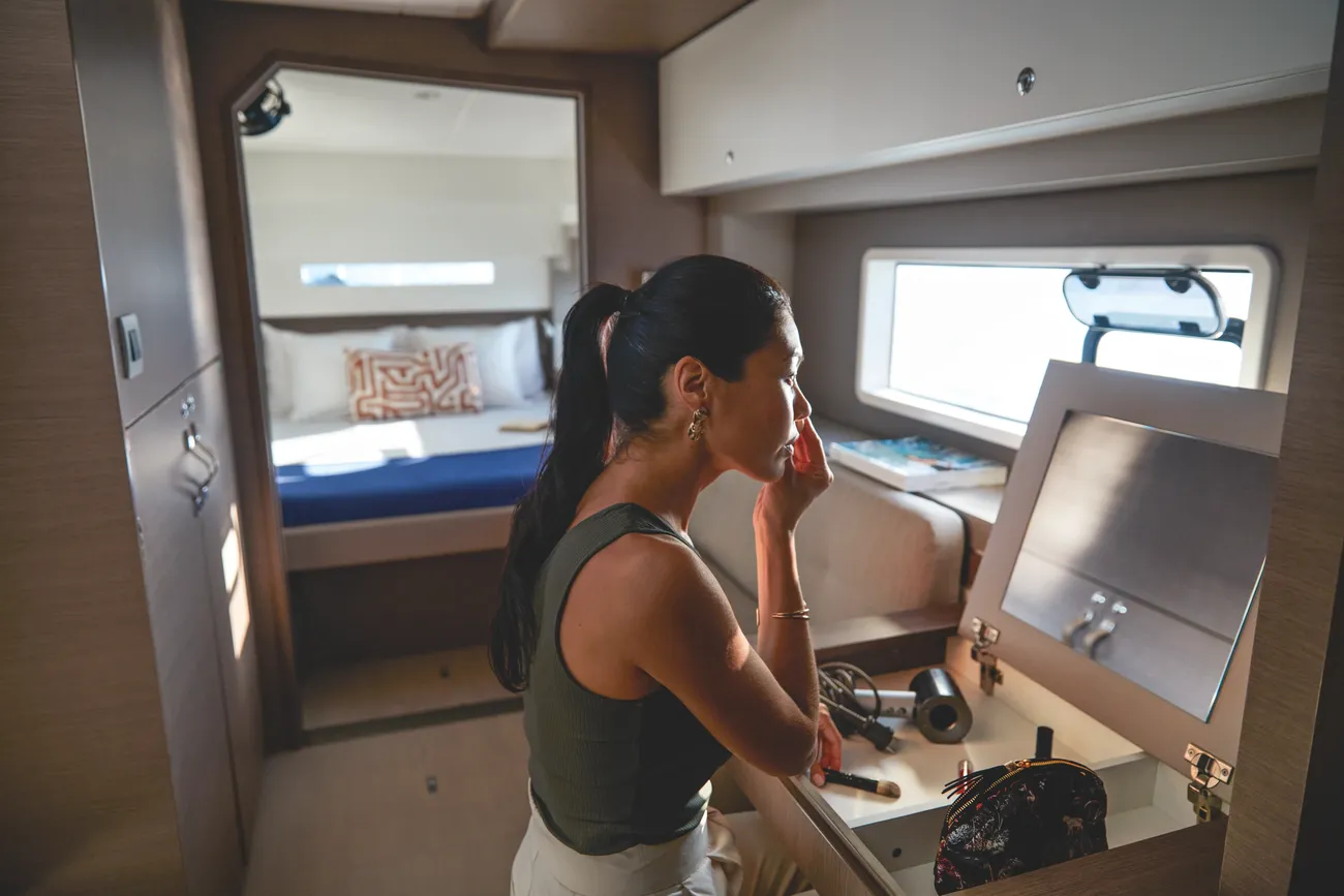 https://www.rightboat.com/boat_images/image_29207164/compressed_d4a247bbe23a4318bf724b3f3dff1326cb45522d482f44fe9e70f602a6ebf309.webp photo 27