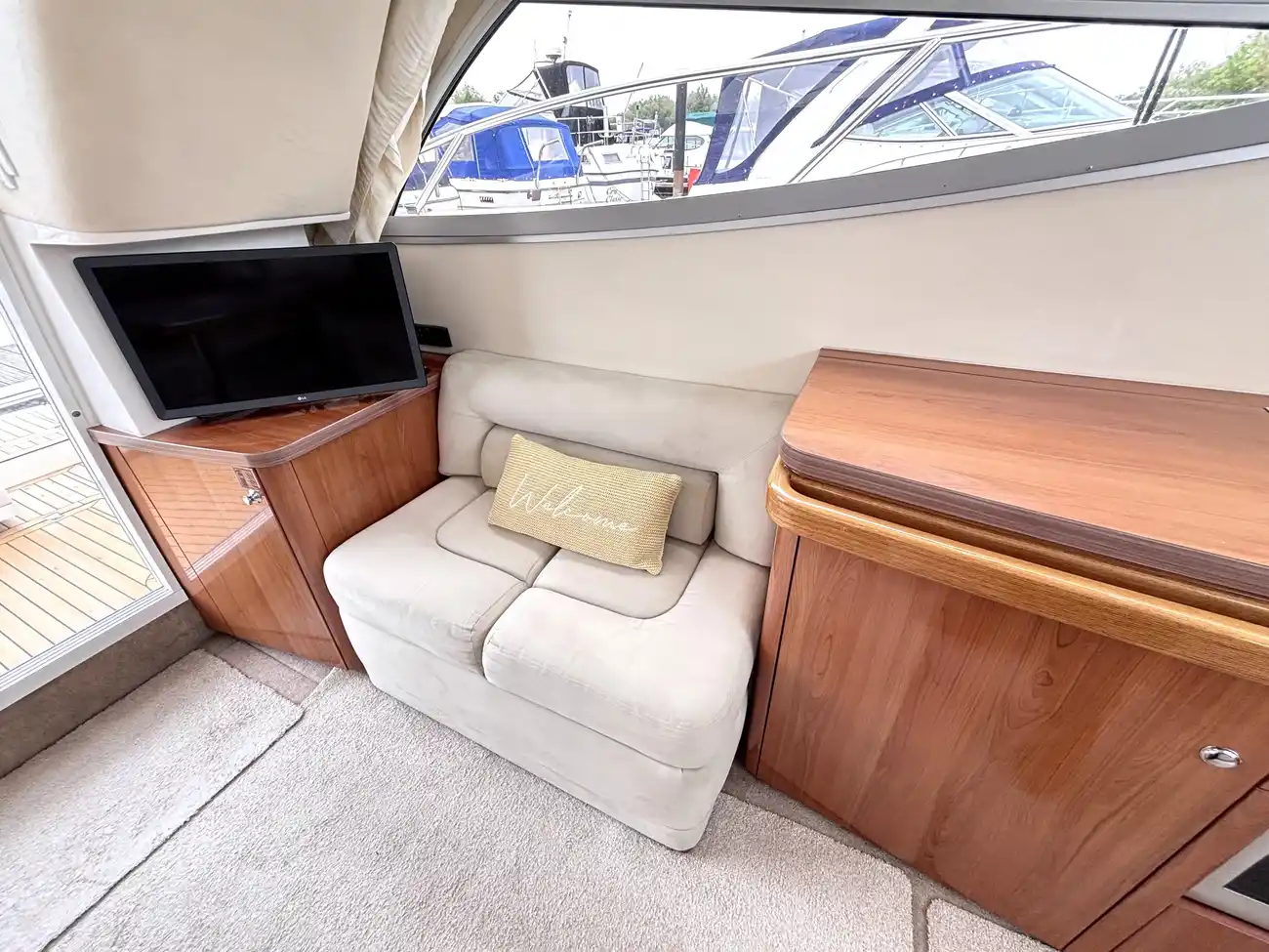 2004 Sealine F34 image 20