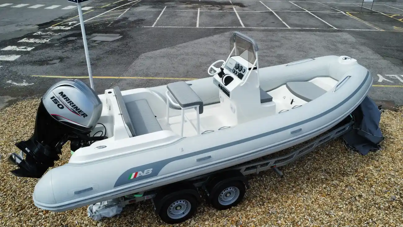 2018 AB Inflatables Oceanus 19 VST image 12
