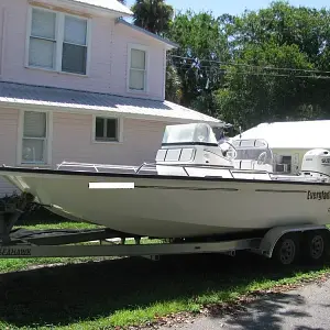 2003 Everglades 210