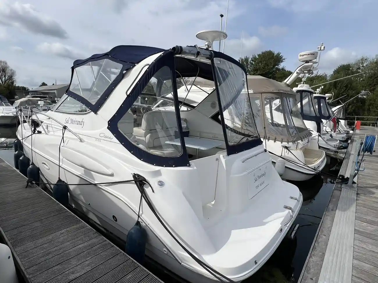 2000 Bayliner 3055 Ciera image 12
