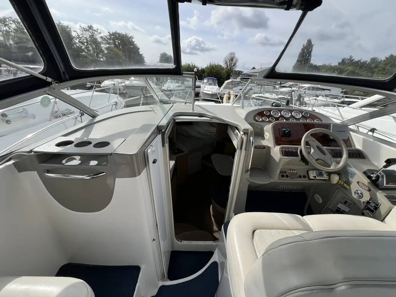 2000 Bayliner 3055 Ciera image 19