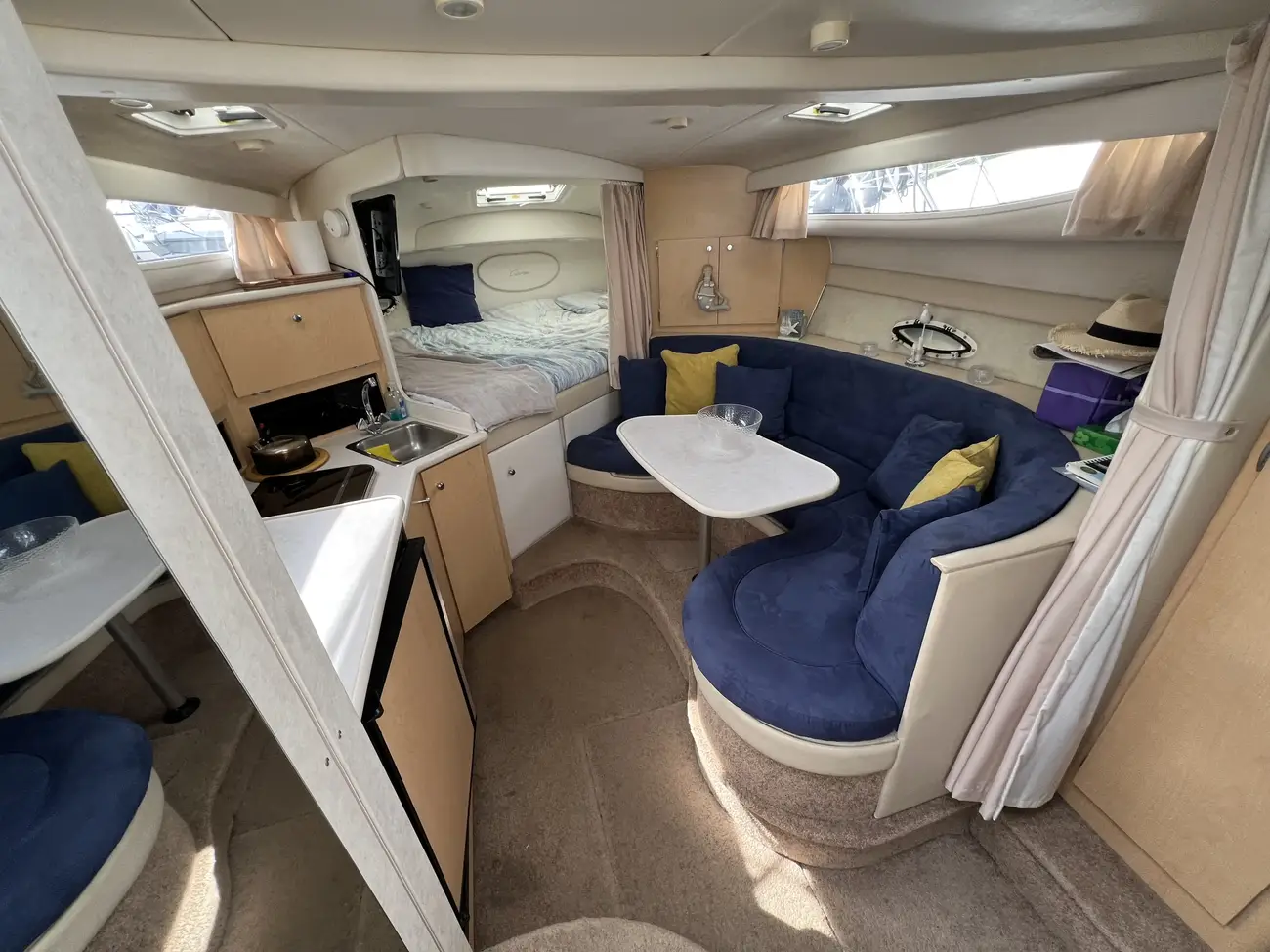 2000 Bayliner 3055 Ciera image 4