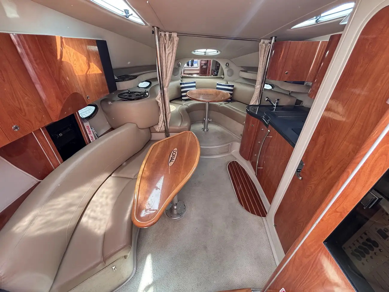2005 Doral Elegante 33 image 26