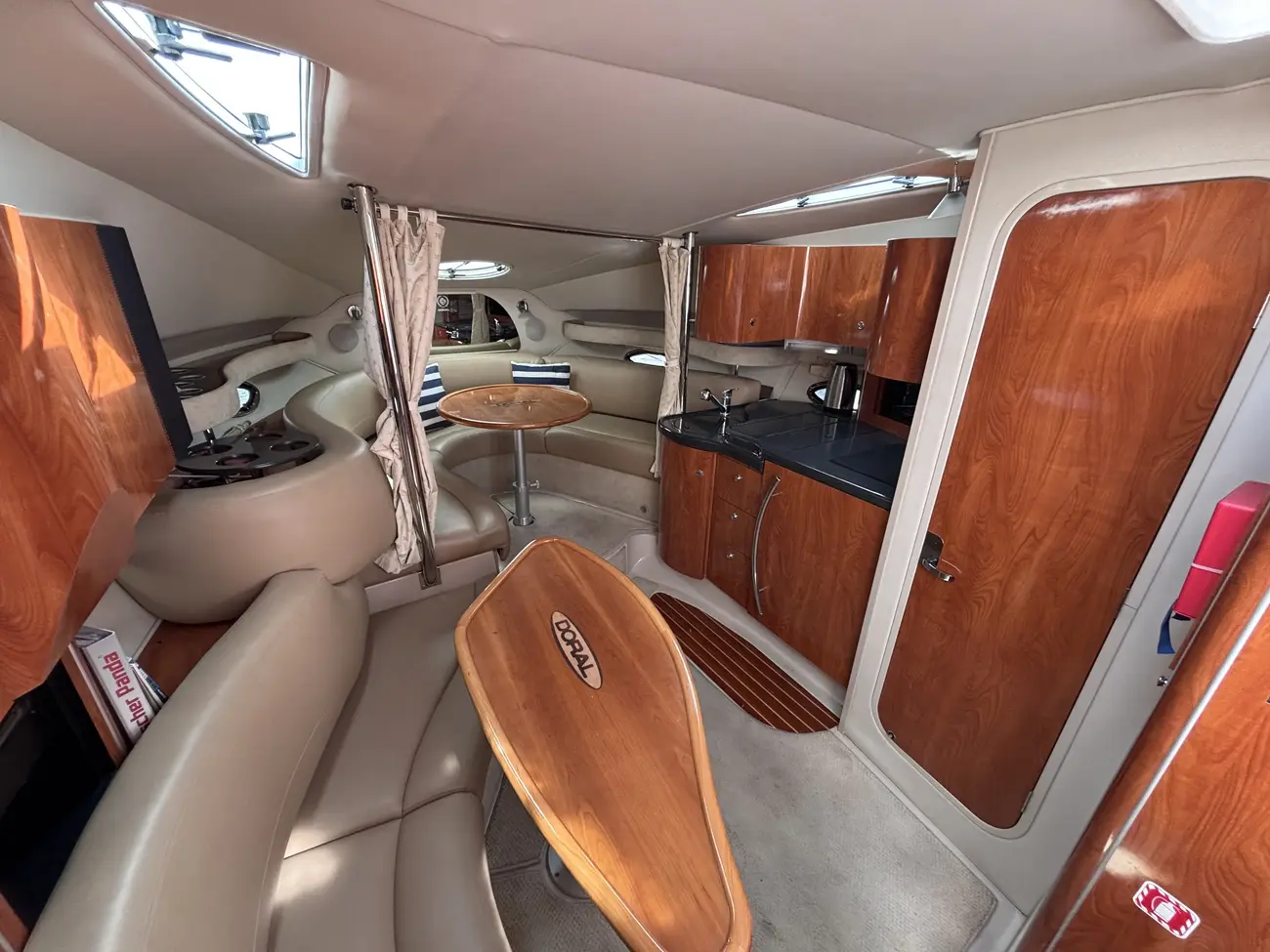 2005 Doral Elegante 33 image 2
