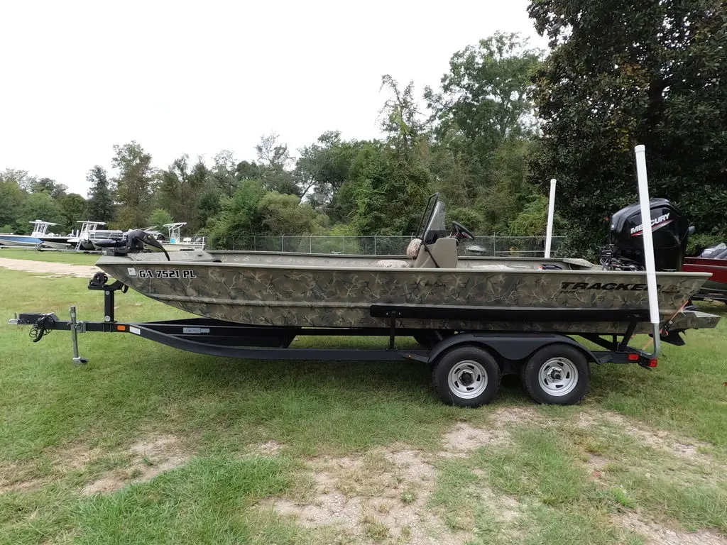 Buy Tracker Boats Grizzly 2072 Cc #559771 Rightboat
