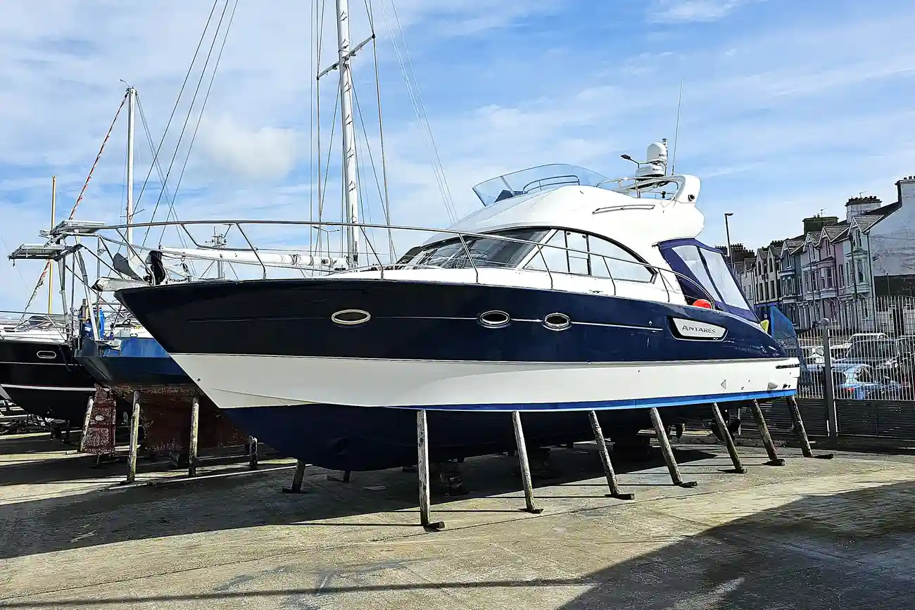 2007 Beneteau Antares 12 Fly Cruising