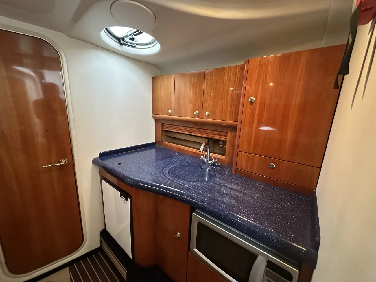 2004 Cranchi Zaffiro 34 image 25