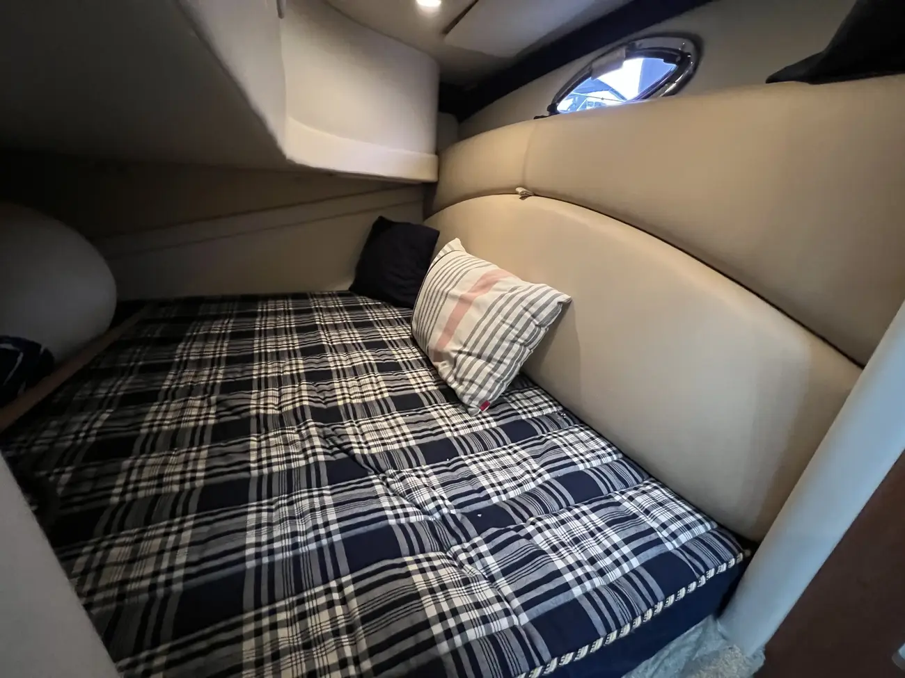 2007 Maxum 2600 SE image 6