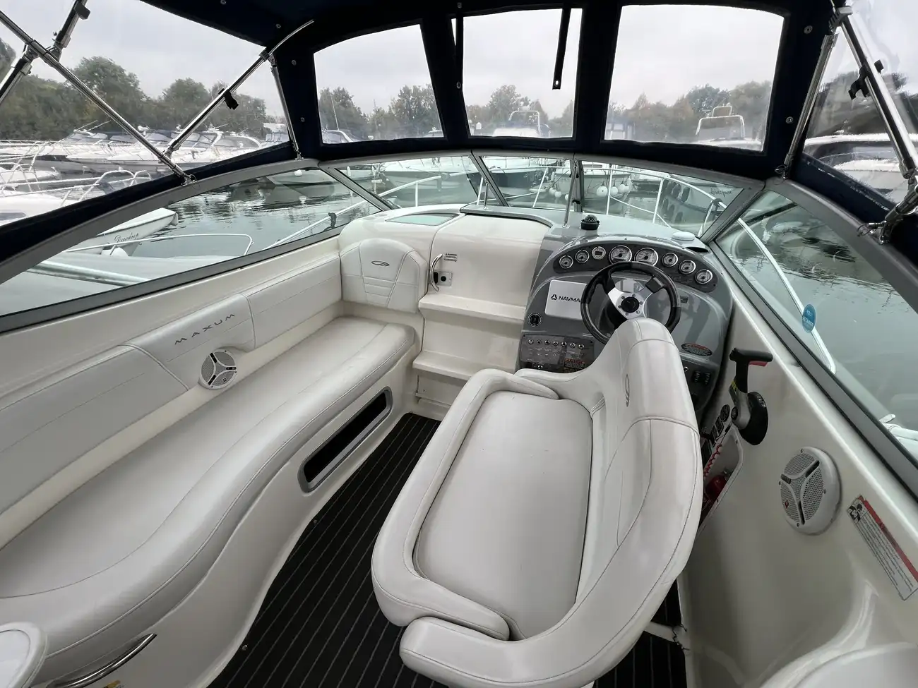 2007 Maxum 2600 SE image 16