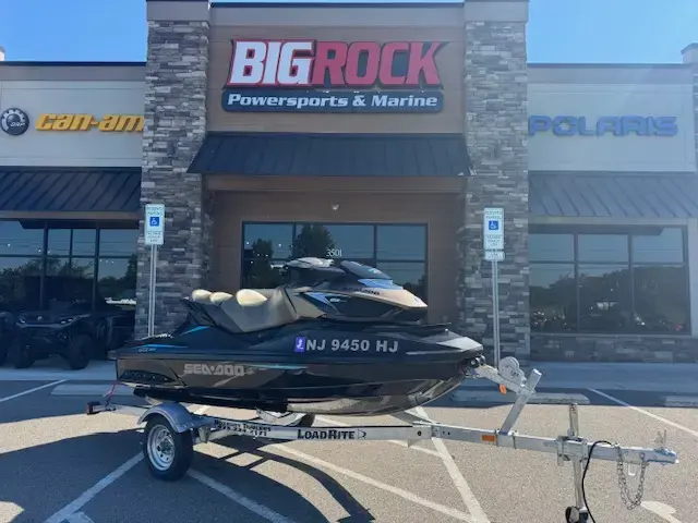 Buy Sea-Doo WAKE PRO 230 W-AUDIO #565097 Rightboat