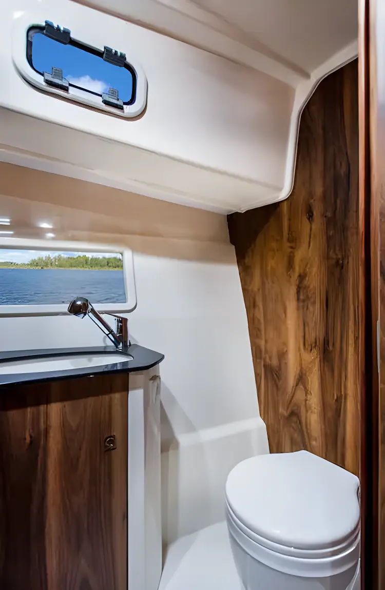 BALT YACHT 918 TITANIUM 2026