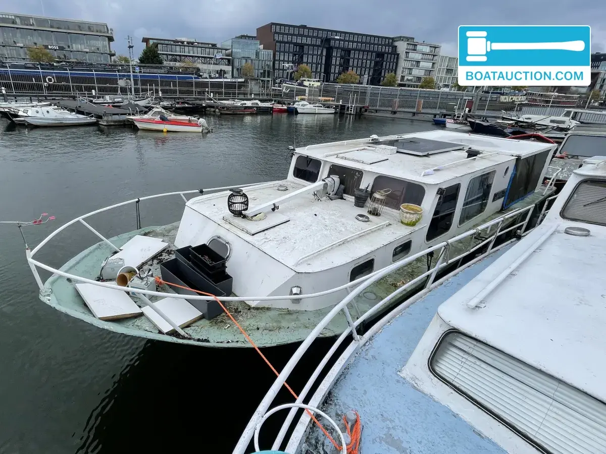 Buy Motorboat 900 #570991 - Rightboat