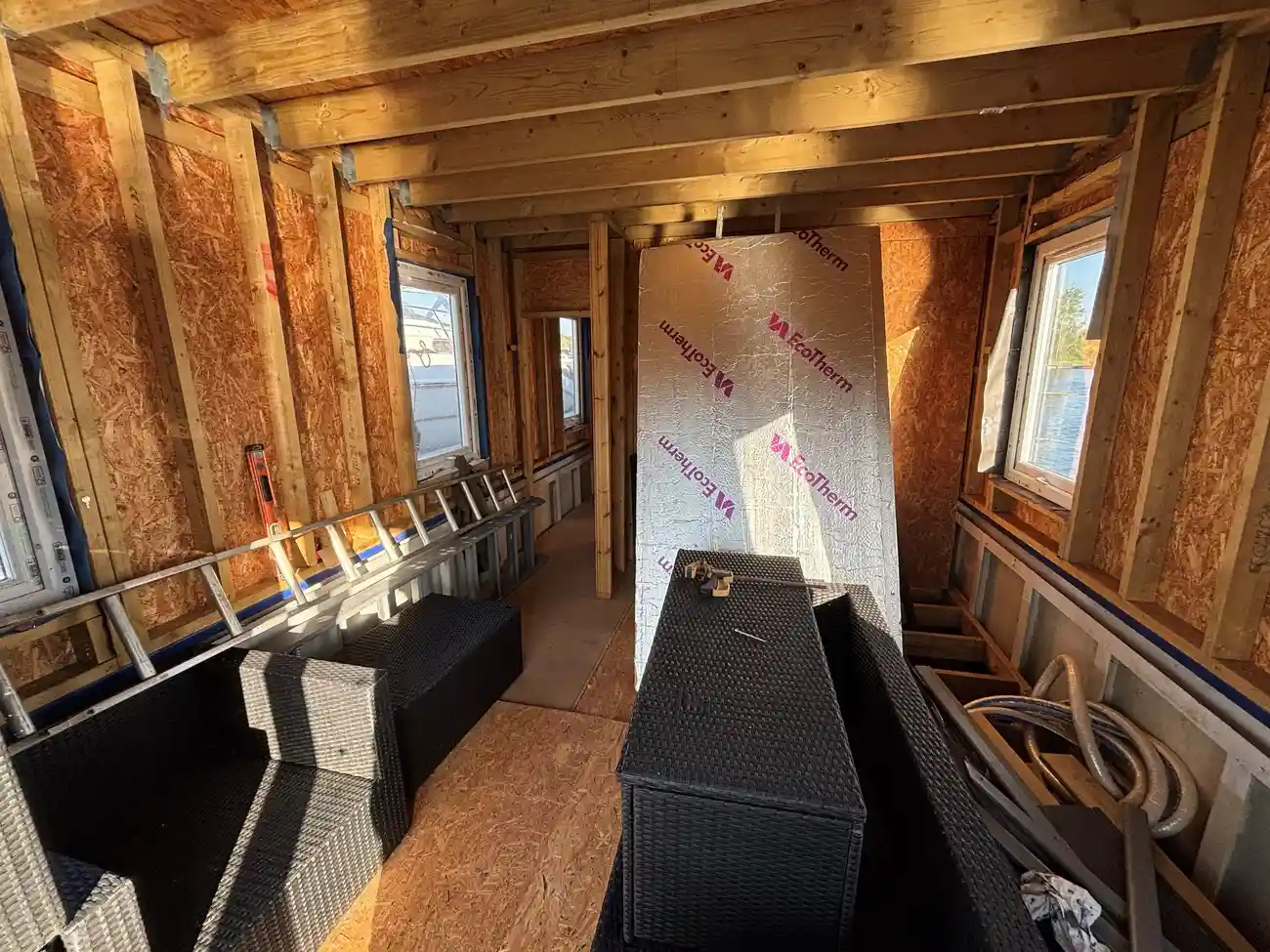 HOUSEBOAT 60 X 13 2010