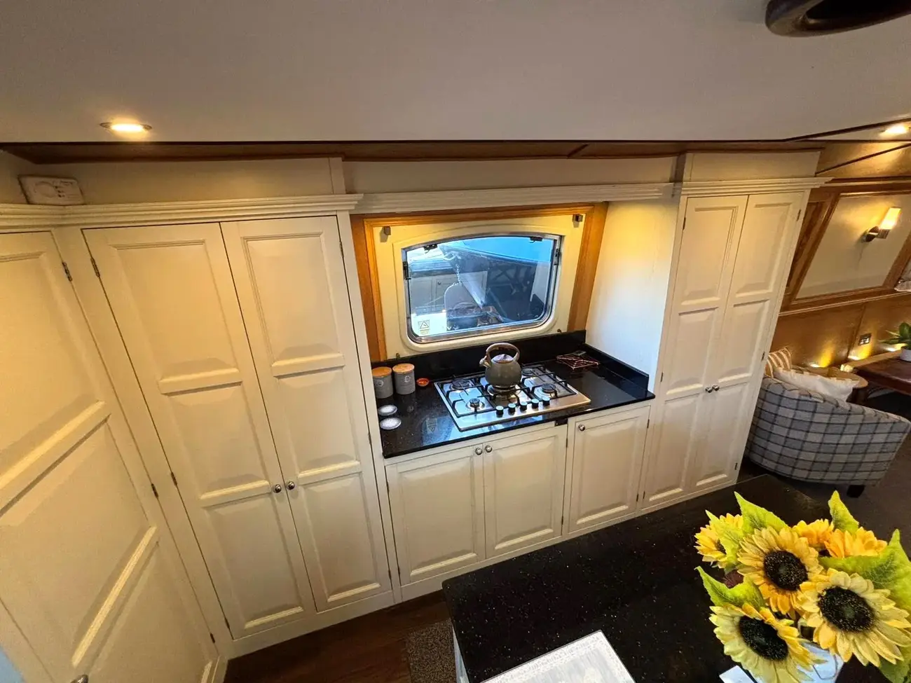 AQUALINE BOATS 60 WIDEBEAM 2014