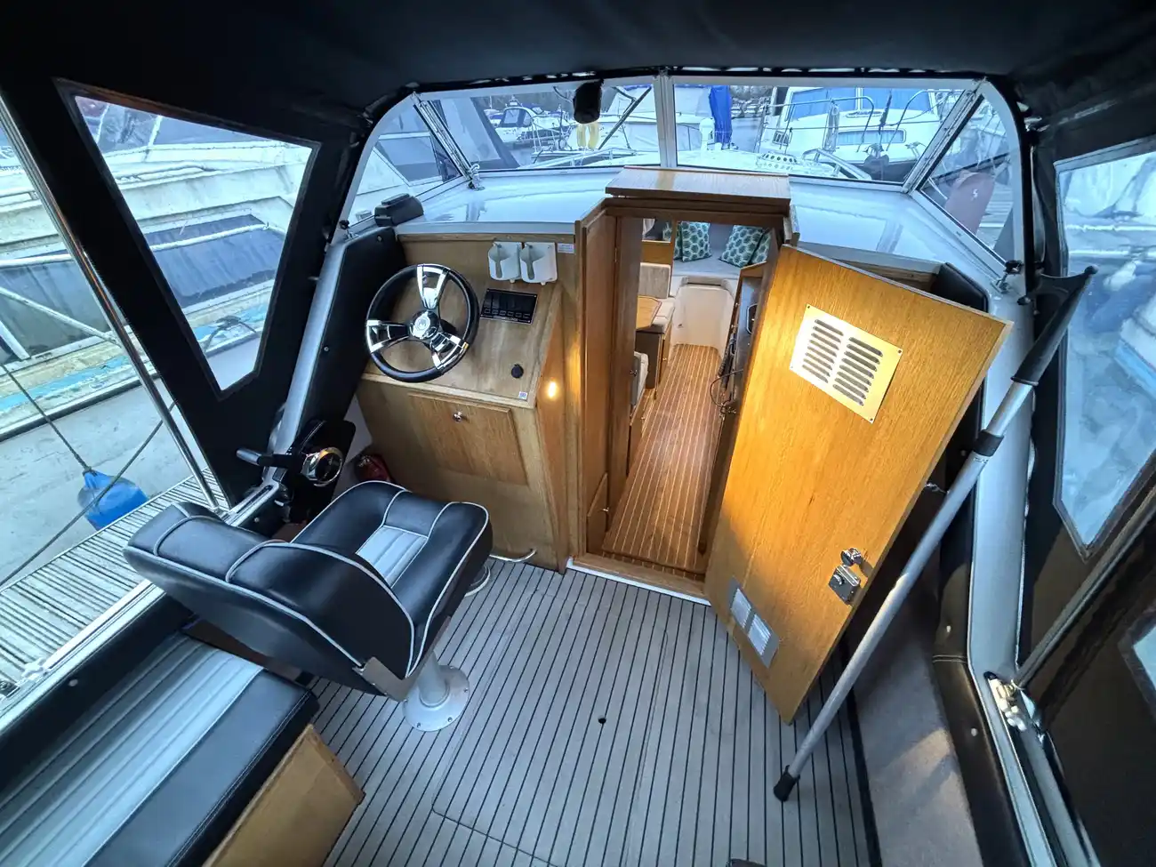 VIKING RIVER CRUISERS 26 NARROW BEAM 2021