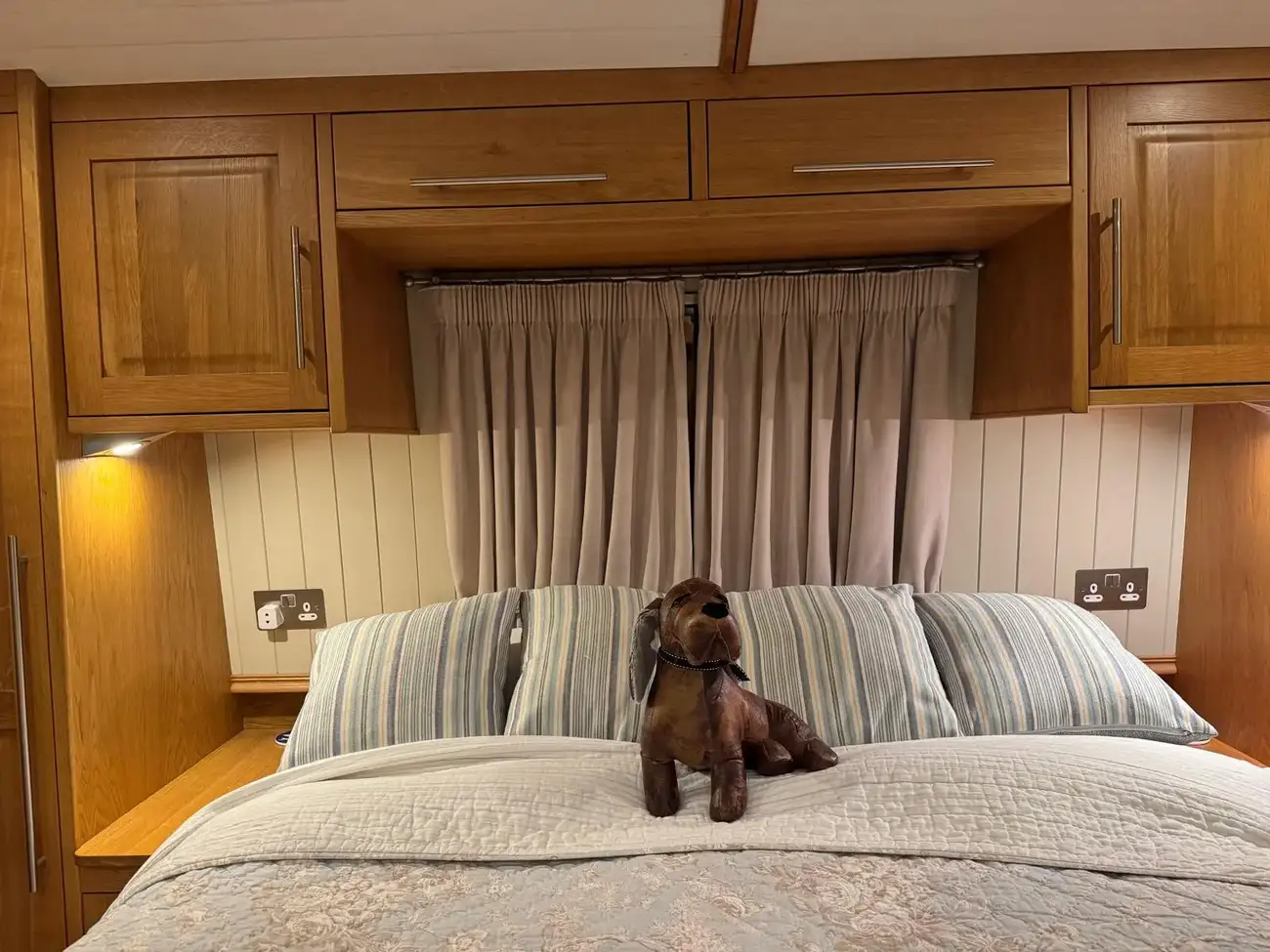 AQUALINE BOATS 60 WIDEBEAM 2014