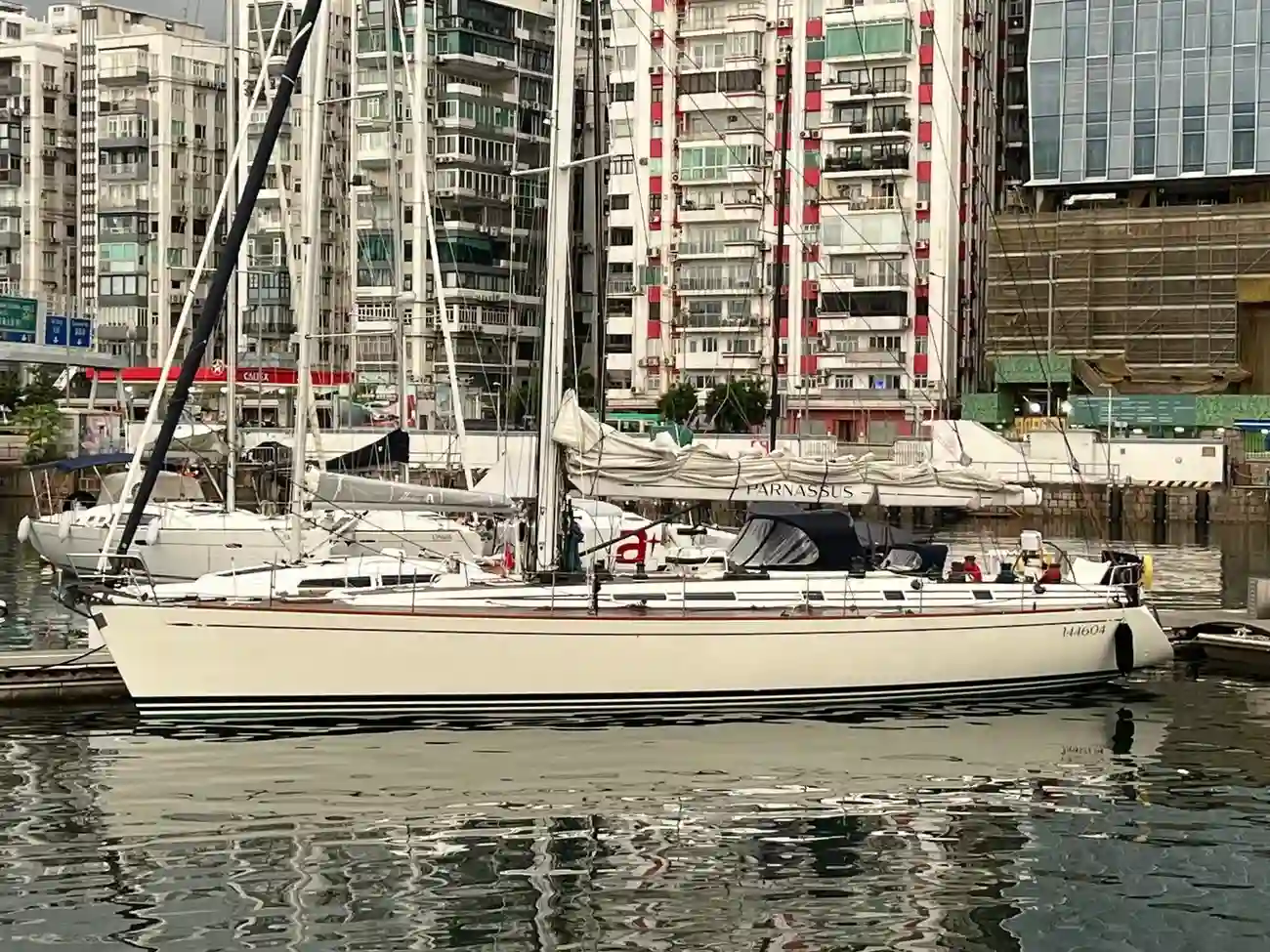 https://www.rightboat.com/boat_images/image_30354838/compressed_98b9f1c4053f41938d67f59632163170f4b6d6524aa246d49ae3ab10d99d36b5.webp photo 9