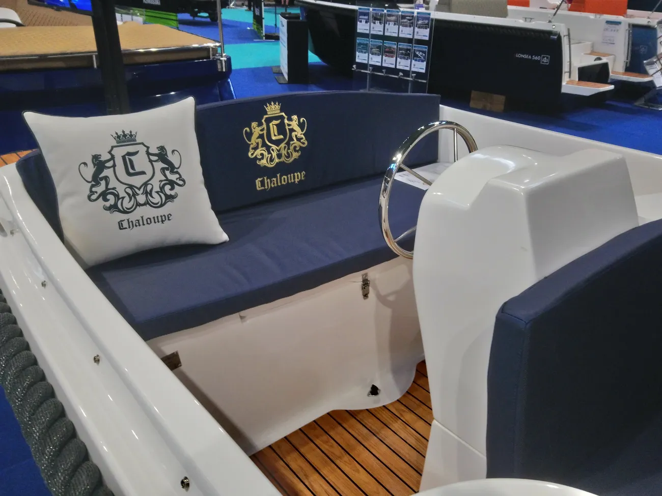 CHALOUPE 490 2026