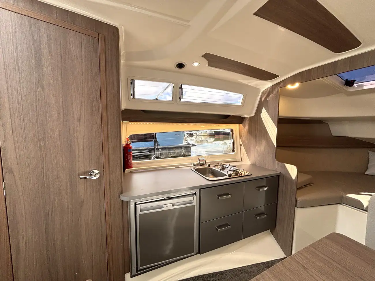 BALT YACHT 818 TITANIUM ELECTRIC 2026