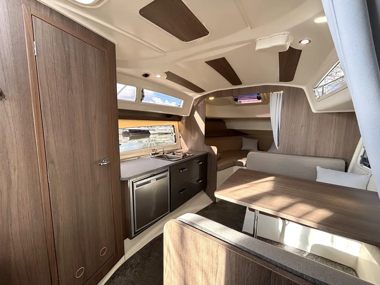 BALT YACHT 818 TITANIUM ELECTRIC 2026