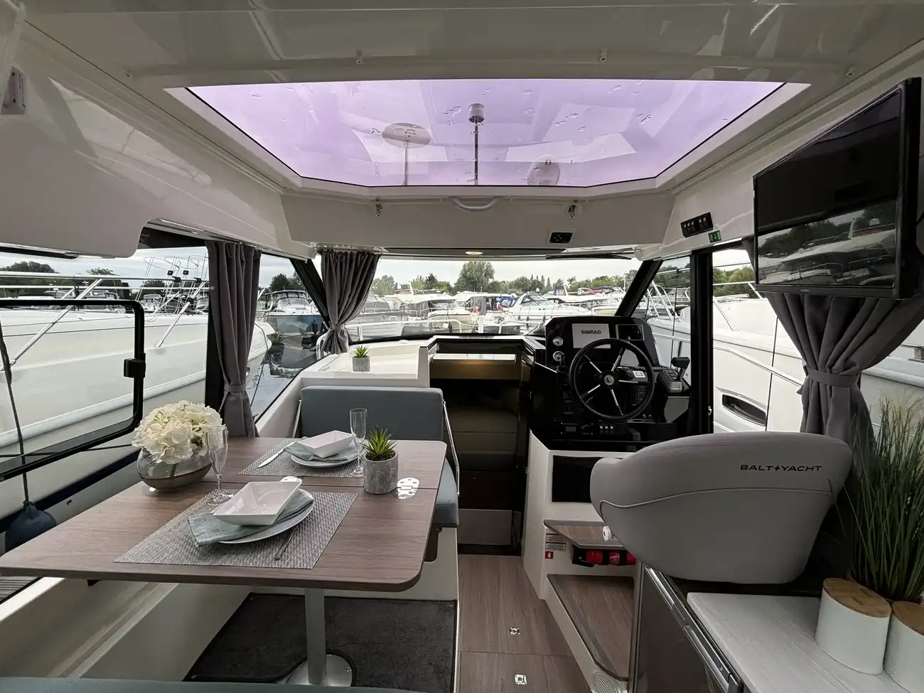 BALT YACHT SUNCAMPER 31 ELECTRIC 2025