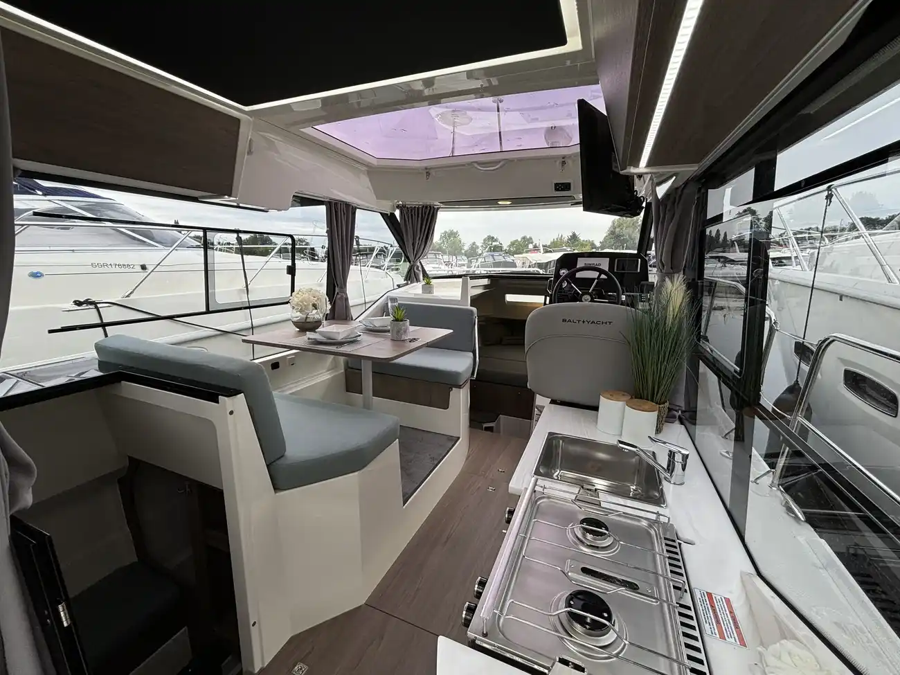 BALT YACHT SUNCAMPER 31 ELECTRIC 2025