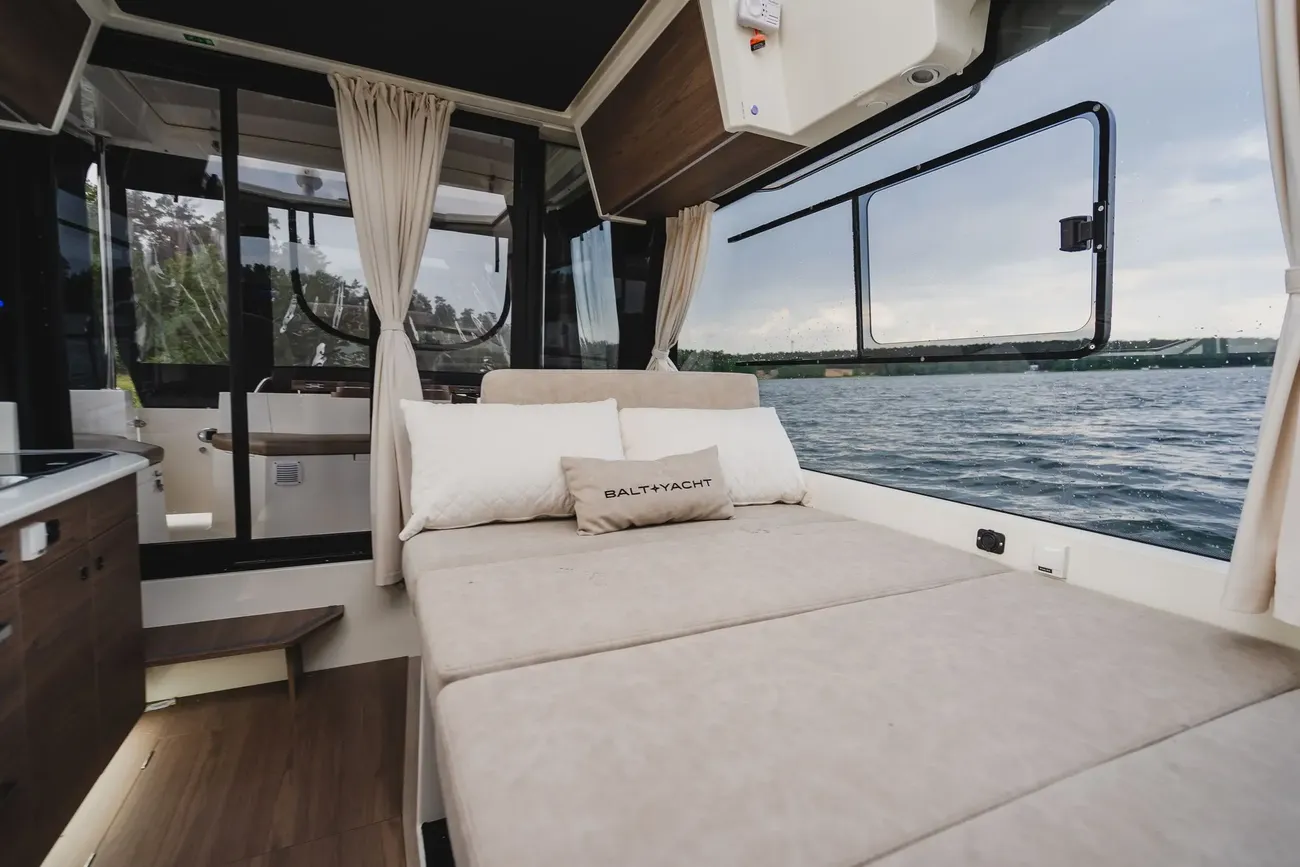 BALT YACHT SUNCAMPER 31 2026