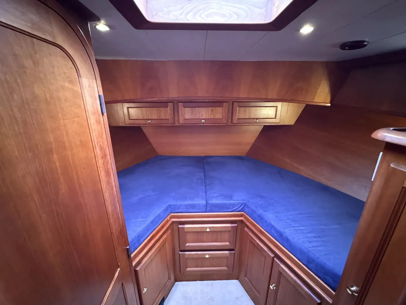 2005 Stevens 1200 Vlet image 28
