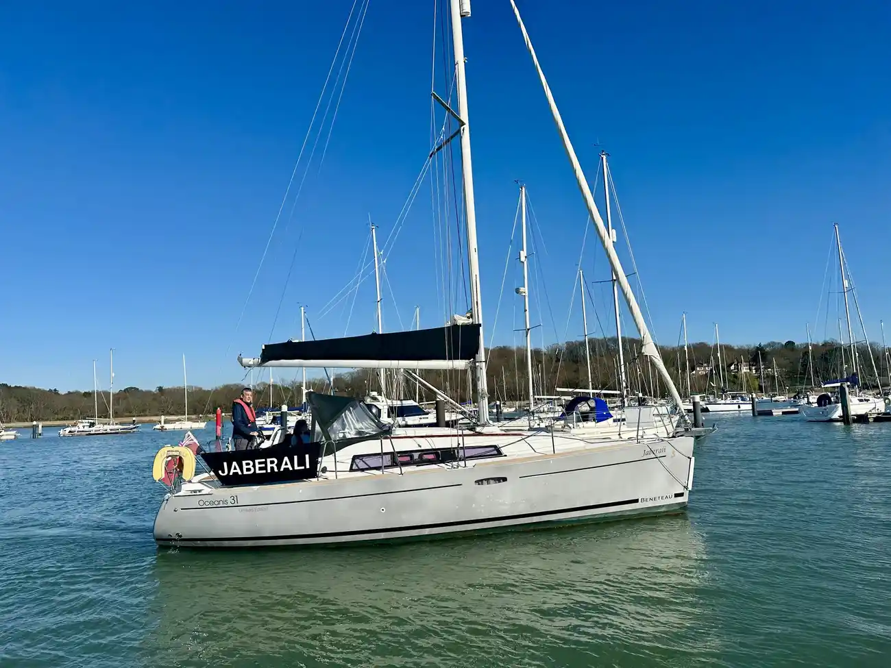 2013 Beneteau Oceanis 31 image 11