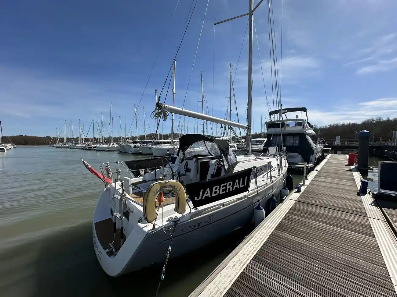 2013 Beneteau Oceanis 31 image 14