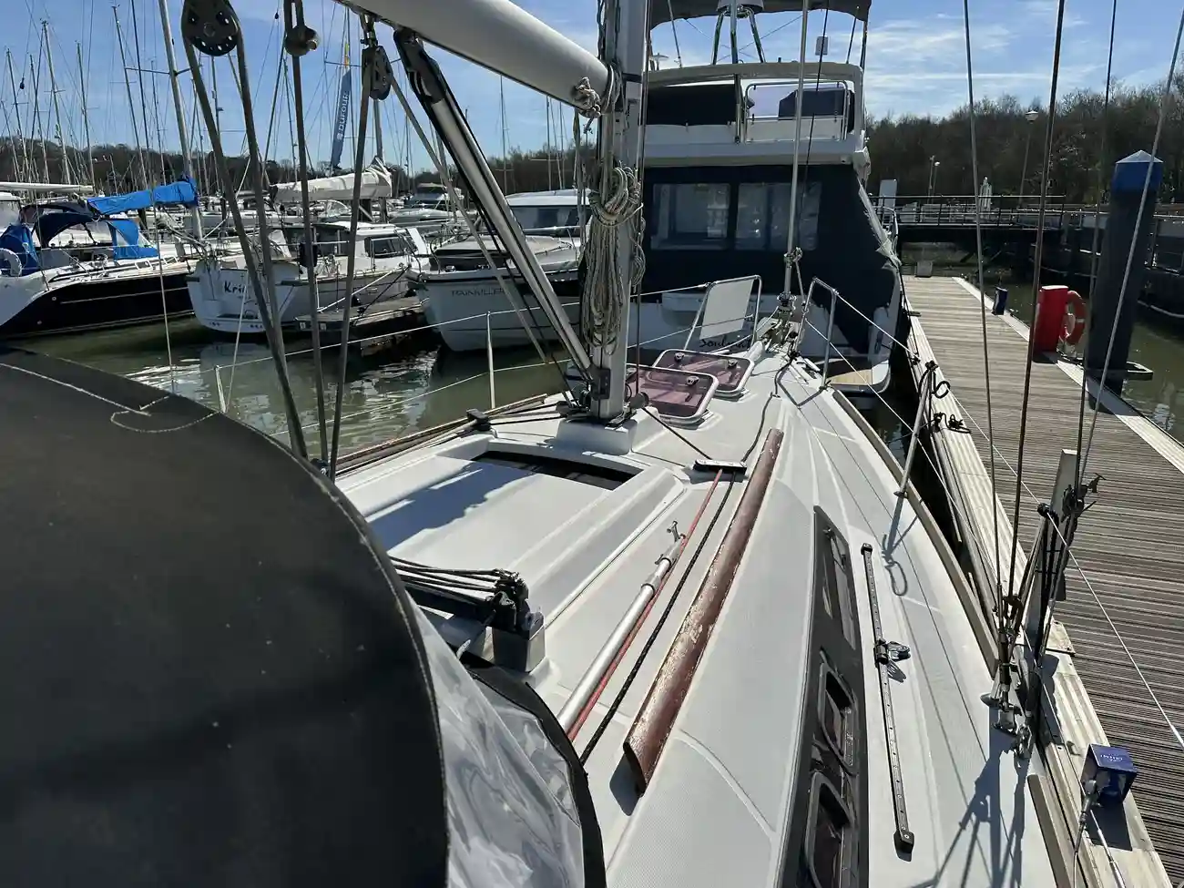 2013 Beneteau Oceanis 31 image 27
