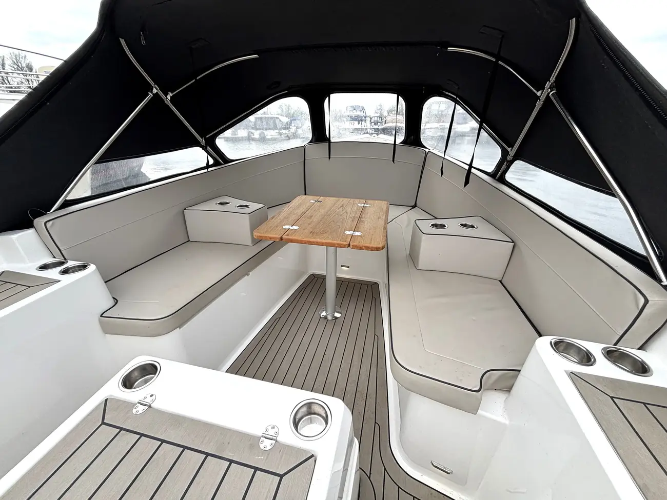 INTERBOAT INTENDER 700 2022