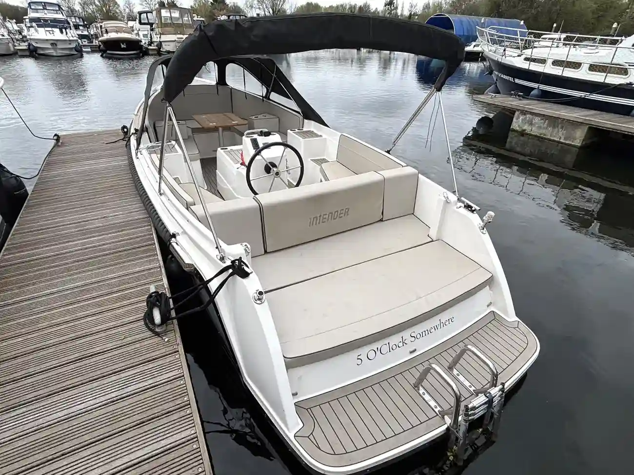 INTERBOAT INTENDER 700 2022