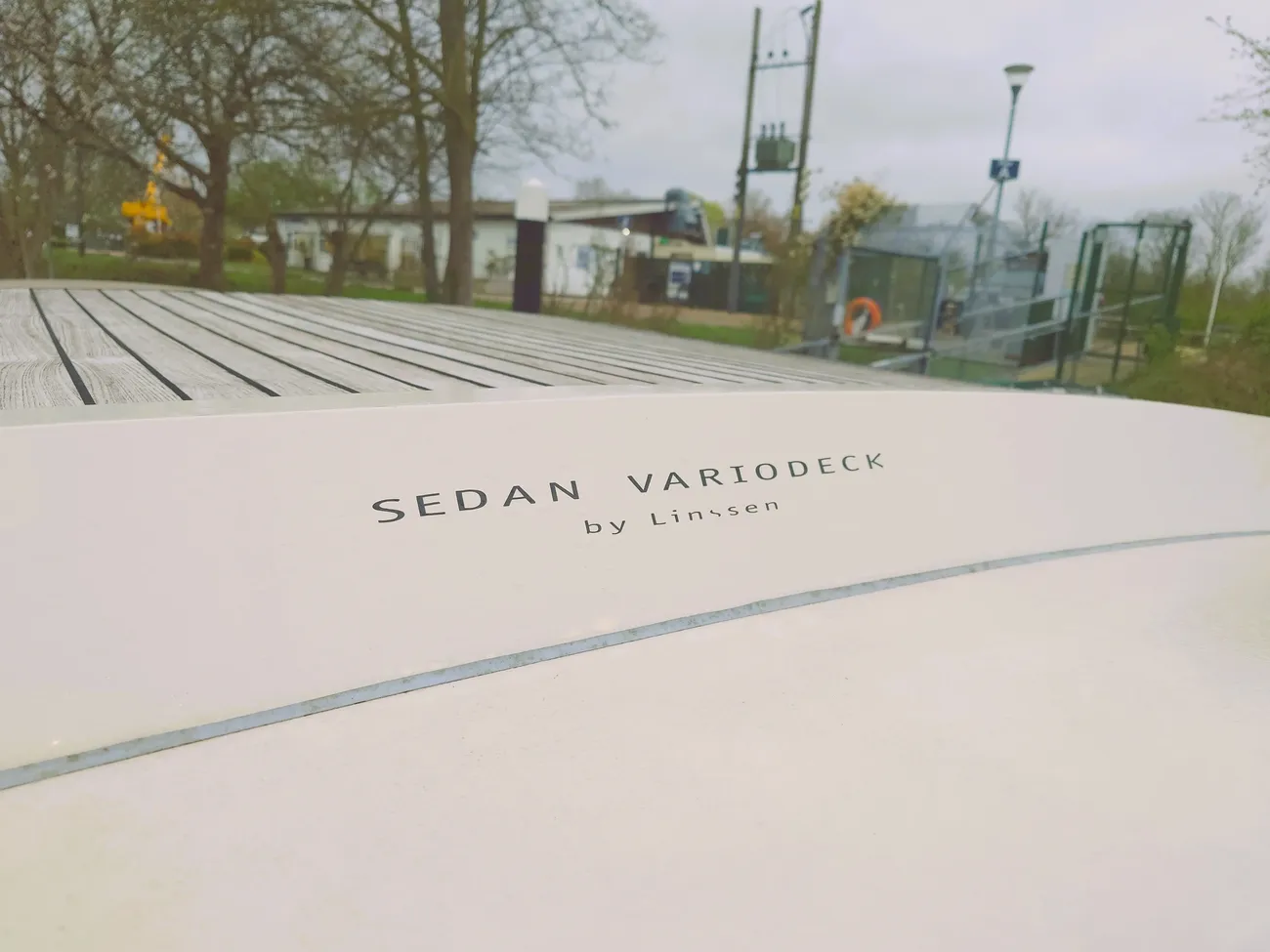 LINSSEN 29.9 SEDAN 2007