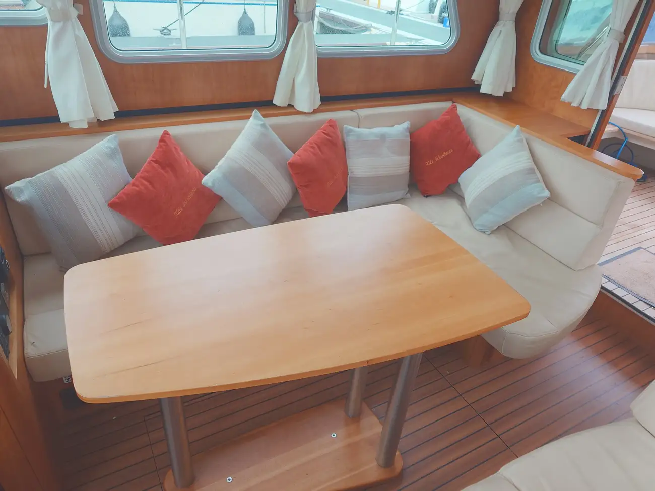 LINSSEN 29.9 SEDAN 2007