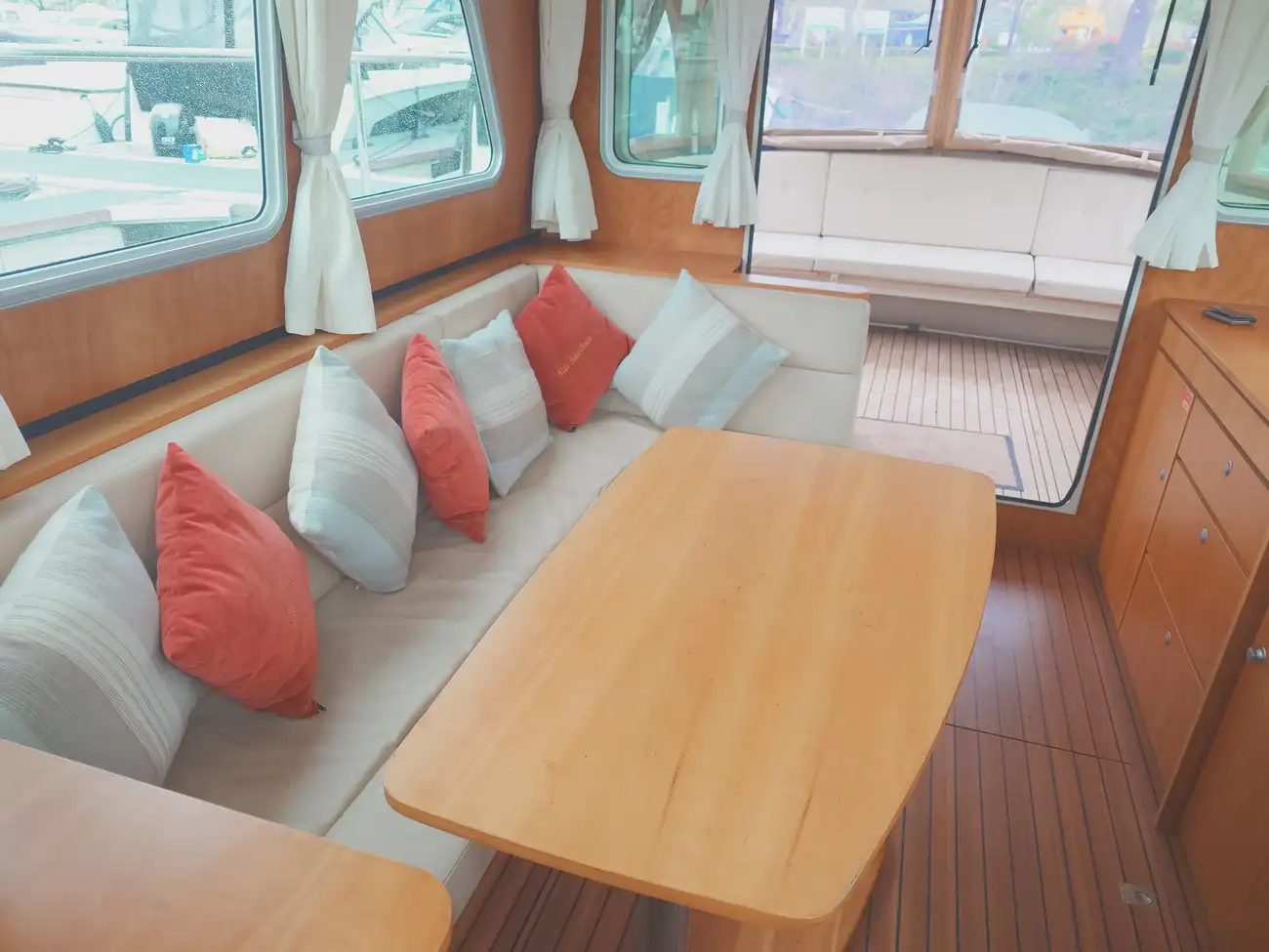 LINSSEN 29.9 SEDAN 2007