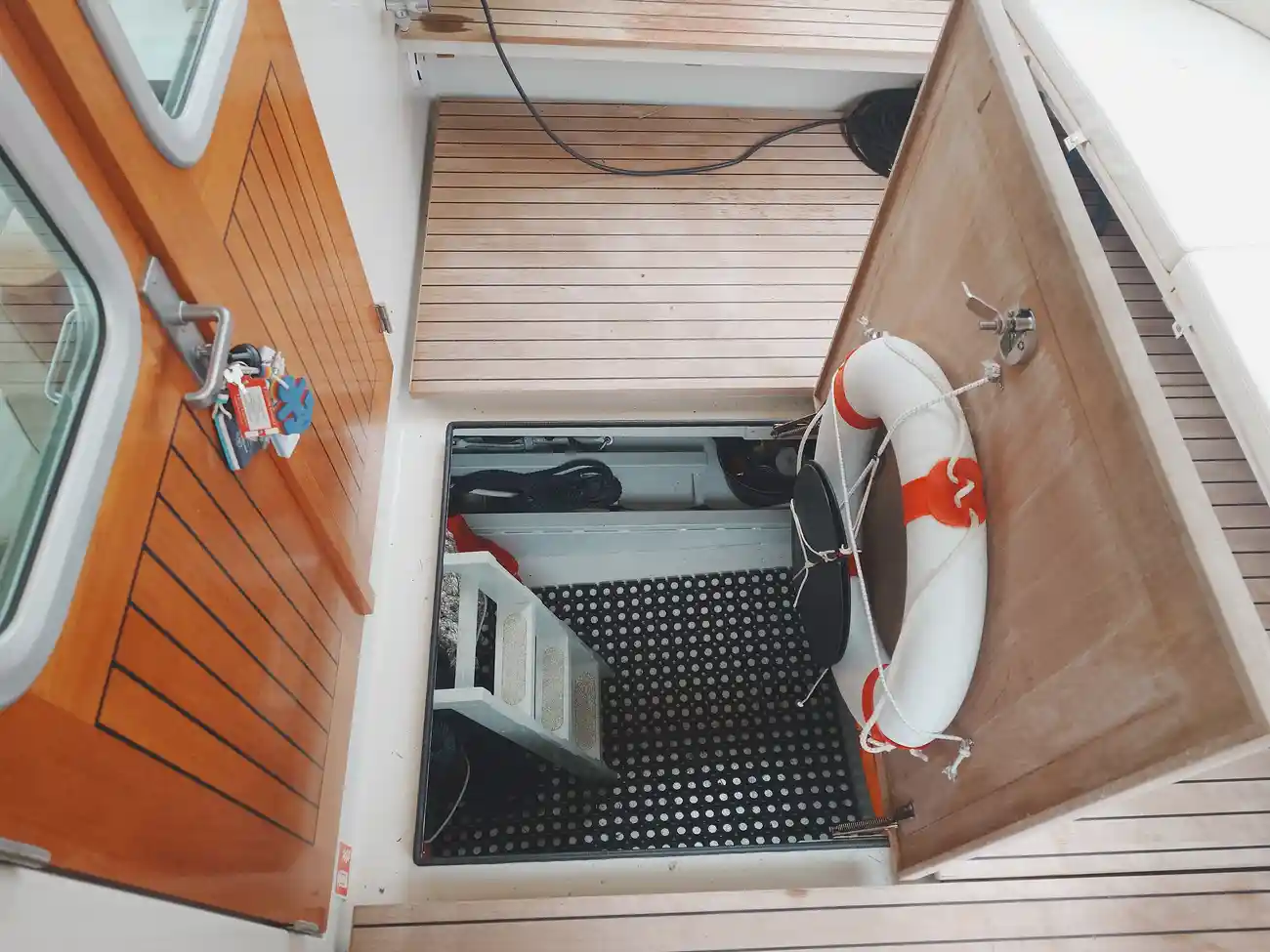 LINSSEN 29.9 SEDAN 2007