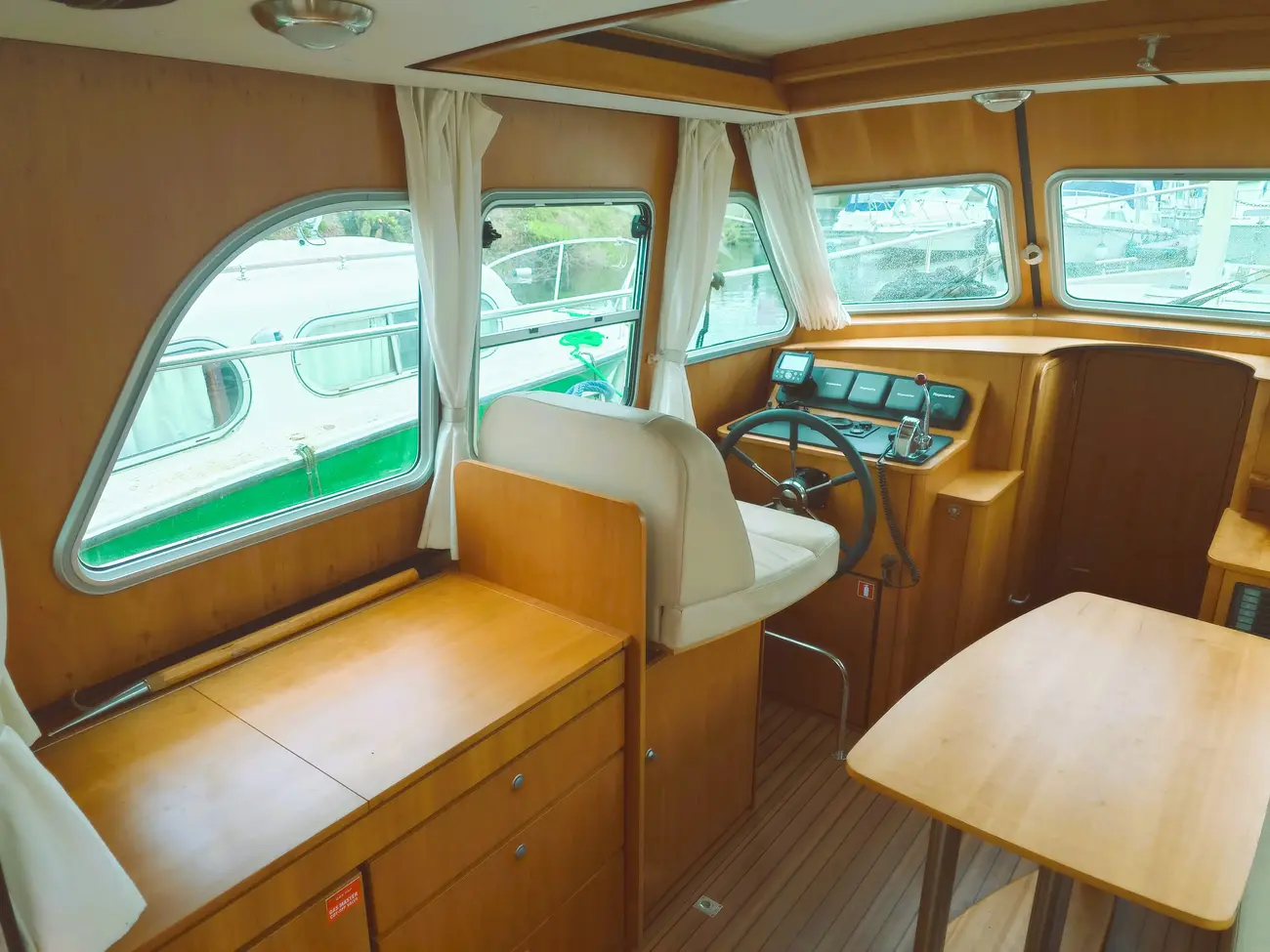 LINSSEN 29.9 SEDAN 2007