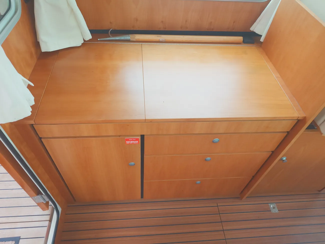 LINSSEN 29.9 SEDAN 2007