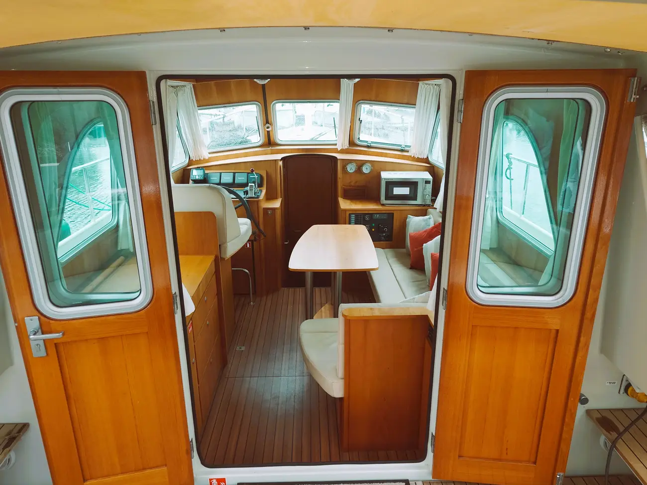 LINSSEN 29.9 SEDAN 2007