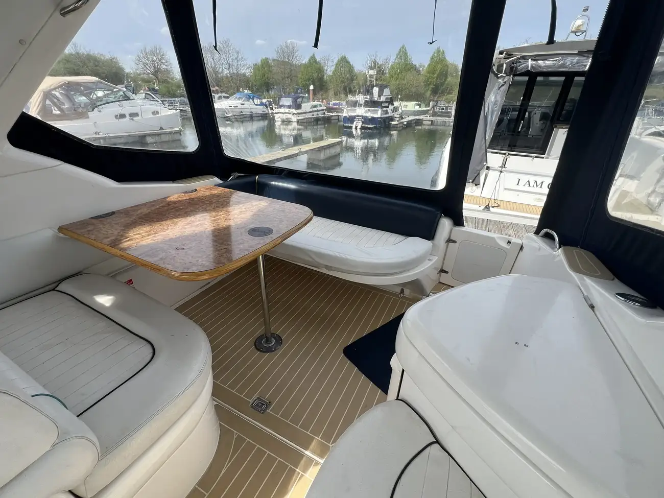 1996 Sealine S28 image 13